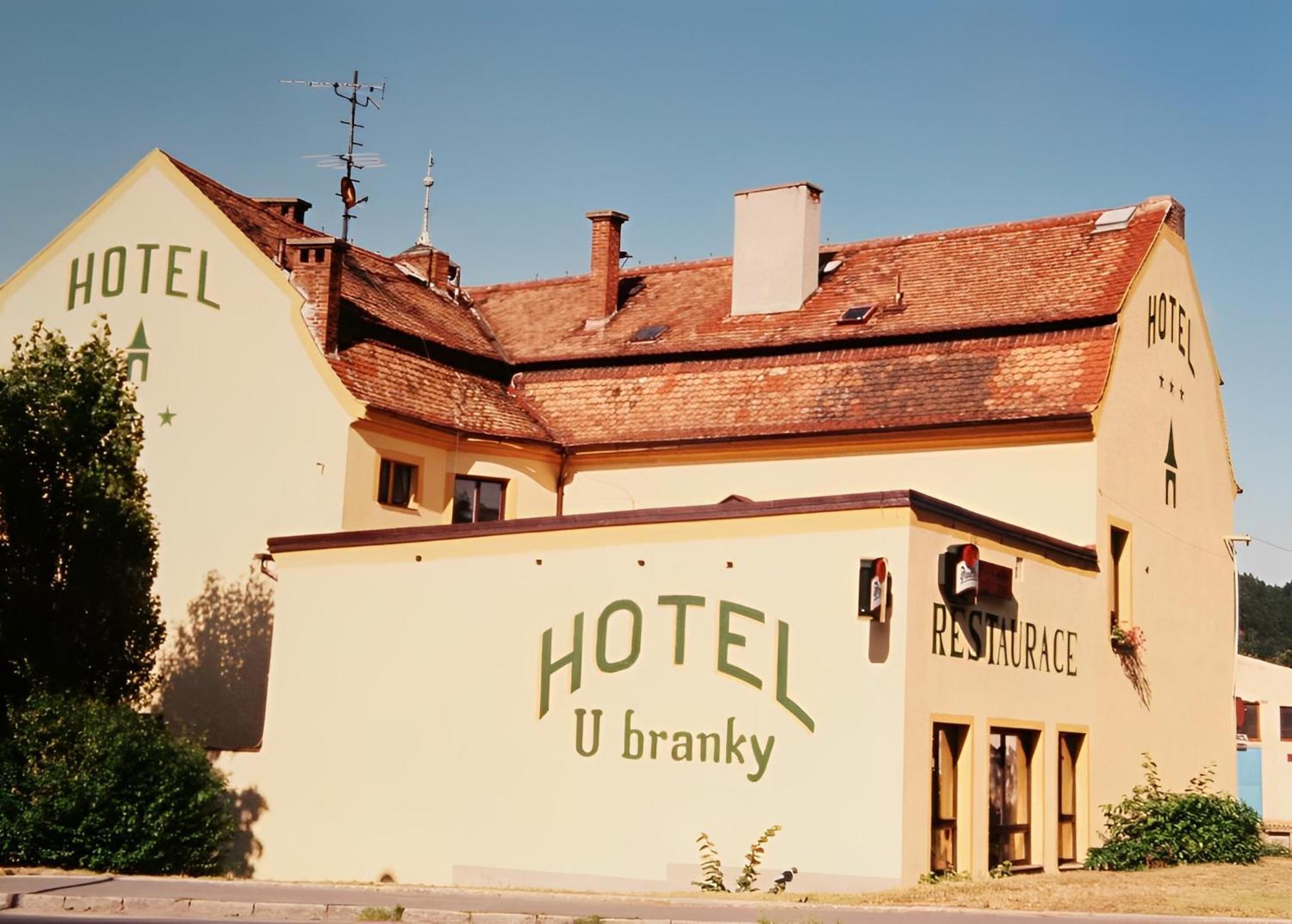Hotel U Branky Stříbro Dış mekan fotoğraf